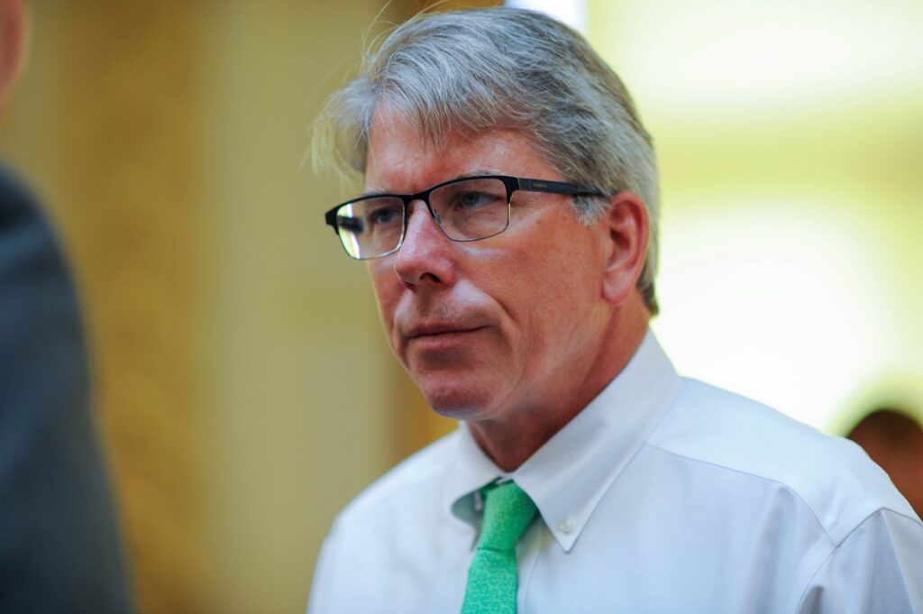 Democrats switch candidates in 30th, leaving Sean Kean alone and fixating on Schnall