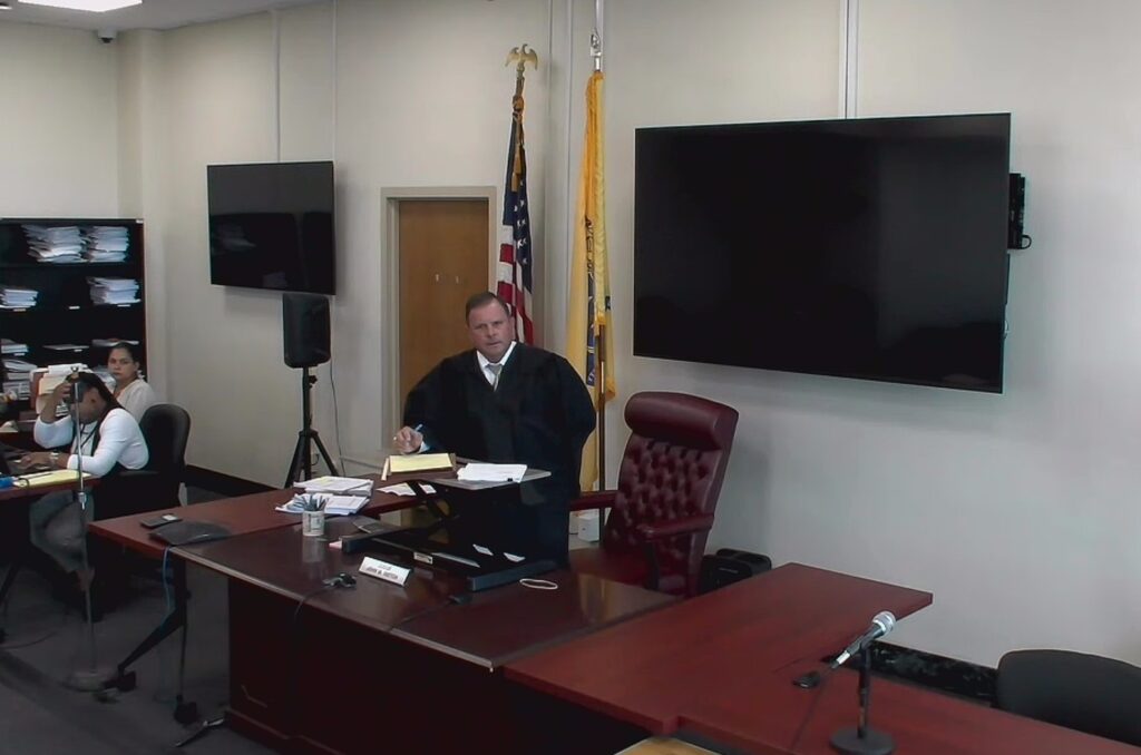 Deitch reverses his own decision, will allow Roselle Dems to pick their council nominee Deitch reverses his own decision, will allow Roselle Dems to pick their council nominee