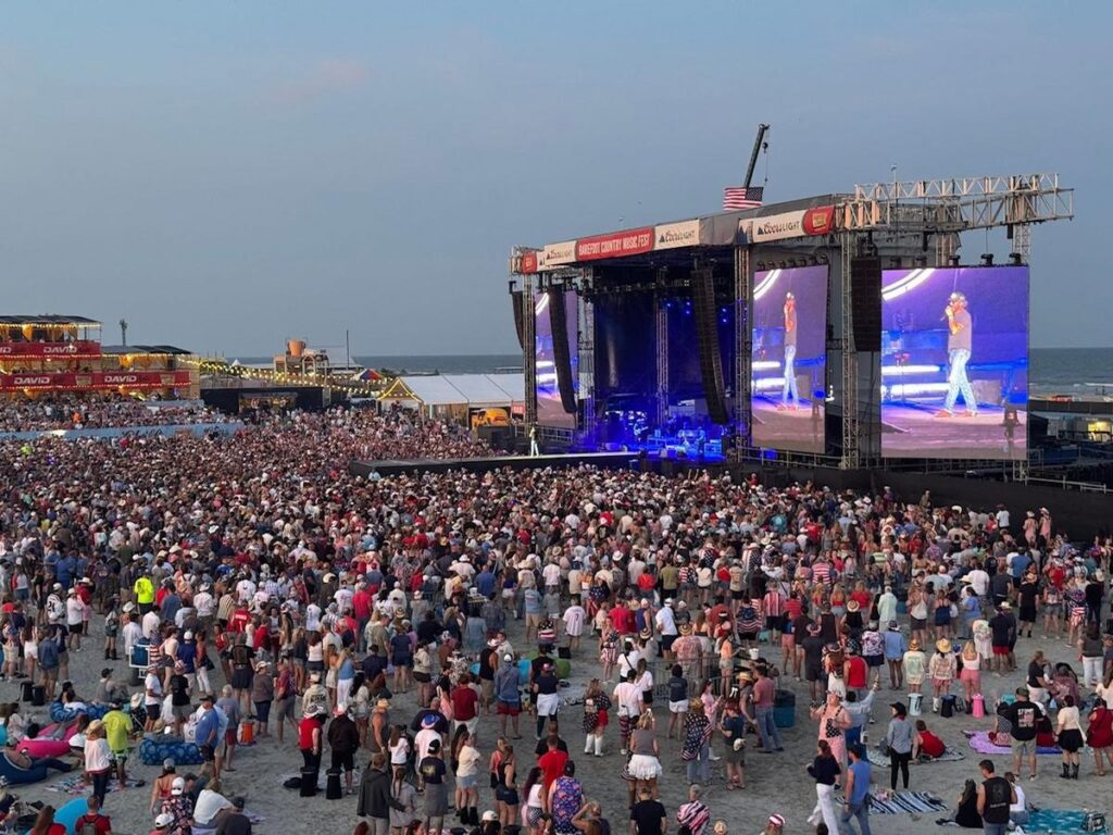 Everything You Need to Know About 2026 Barefoot Country Fest