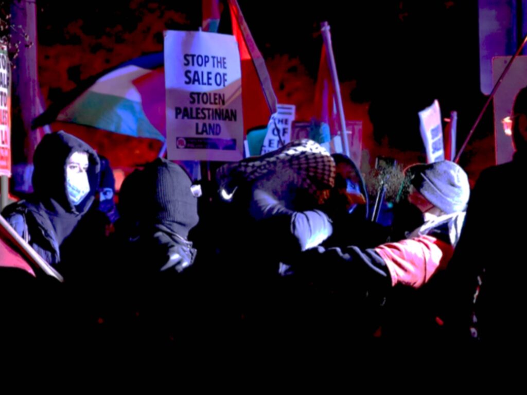 Dentist at center of fracas outside NJ synagogue wins last-minute pardon Dentist at center of fracas outside NJ synagogue wins last-minute pardon