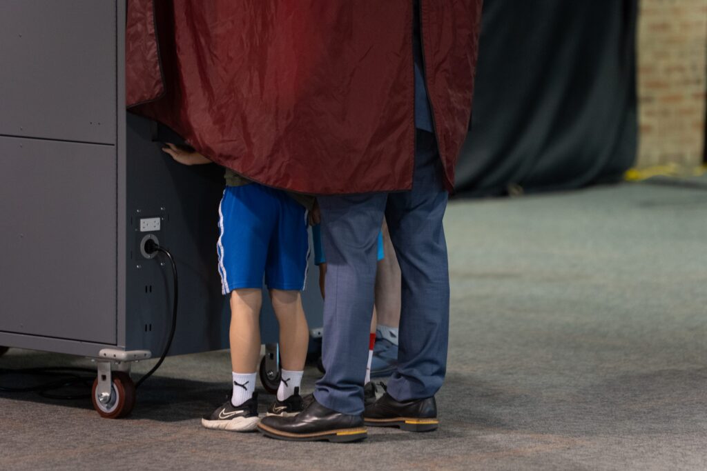 Day Two of early voting in New Jersey: Polls are open from 10 AM to 6 PM Day Two of early voting in New Jersey: Polls are open from 10 AM to 6 PM