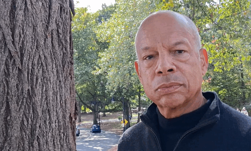 Former U.S. Secretary of Homeland Security Johnson Decries Trump Administration Curbs on Pentagon Press