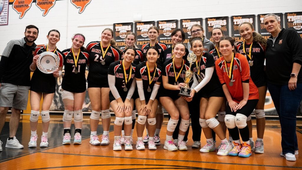 Girls volleyball photos: H/W/S Final - Hackettstown vs. North Hunterdon, Oct. 18, 2025