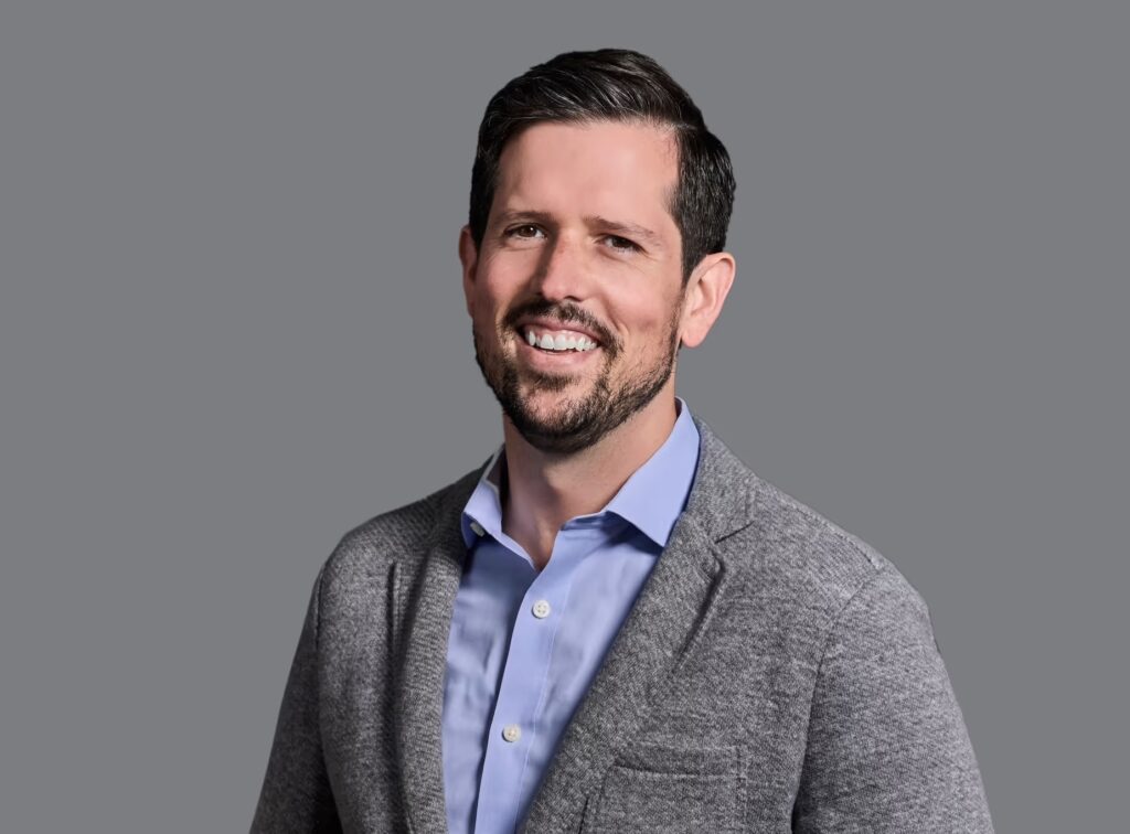 Former Army paratrooper planning to run in NJ-11 special election