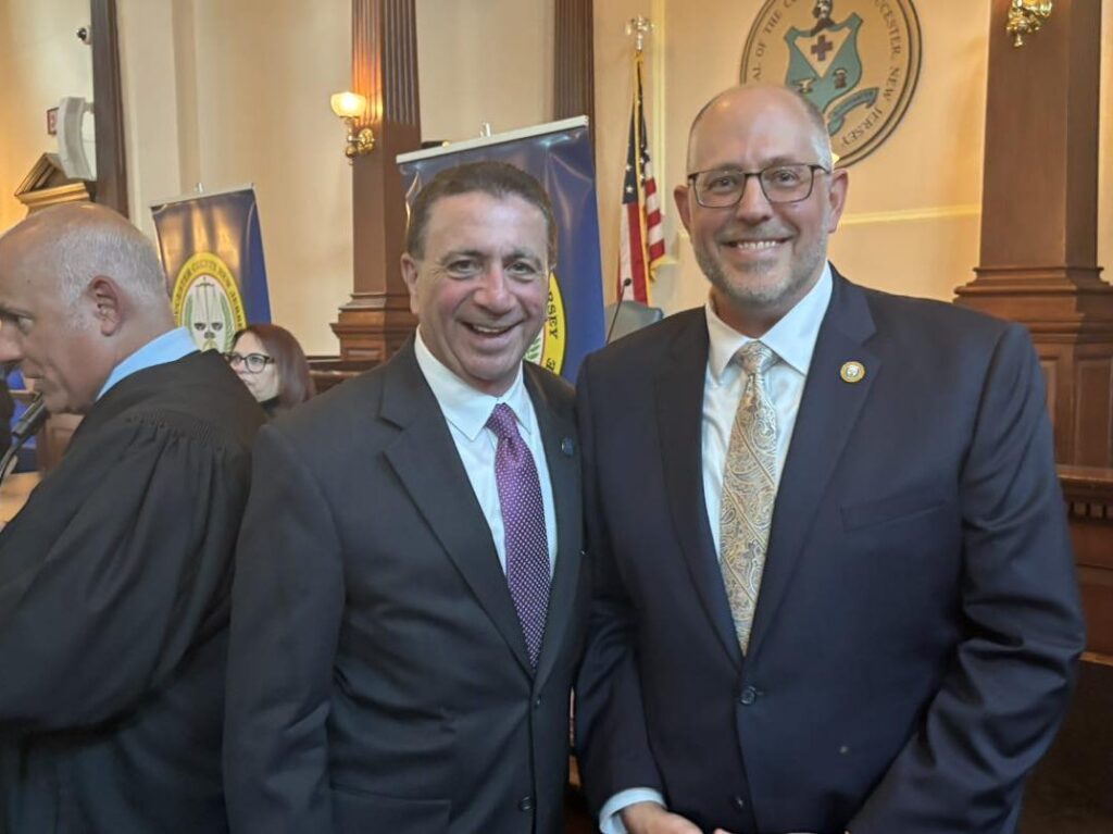 Gloucester prosecutor can't find time to meet with official who wants to talk corruption