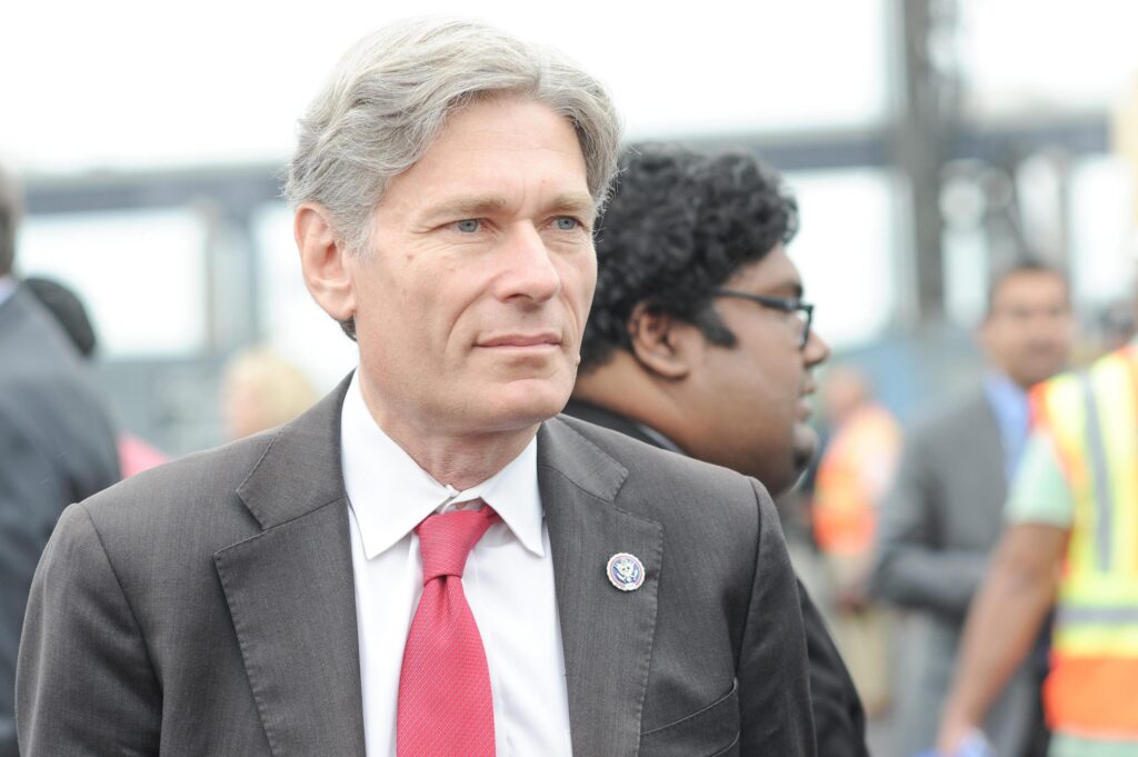 If Malinowski returns to Congress, what will the Ethics Committee do?