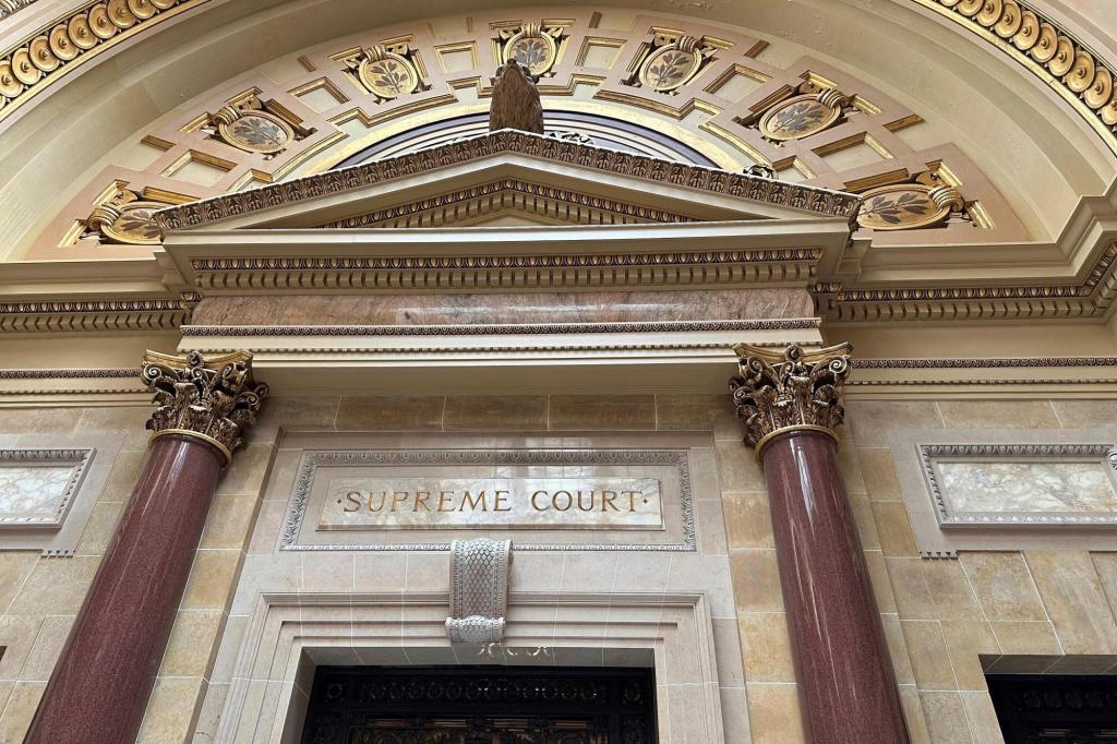 Wisconsin Supreme Court to decide if jails can hold immigrants for ICE Wisconsin Supreme Court to decide if jails can hold immigrants for ICE