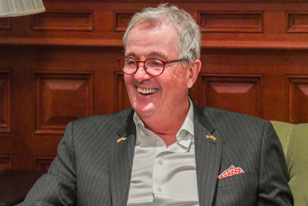 Livestream tonight at 8:30 PM: The Murphy Years