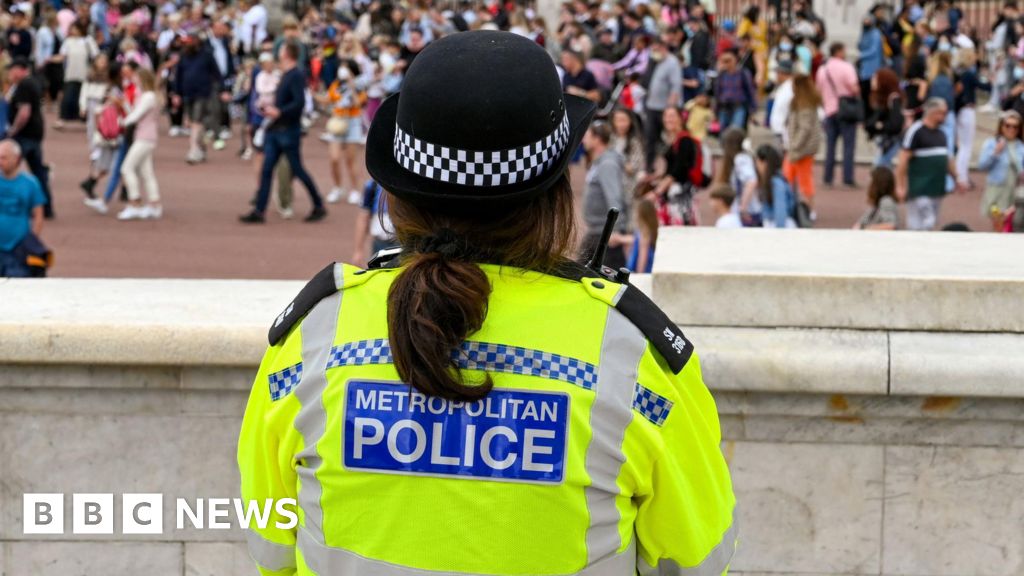 Met Police and Sadiq Khan hail lowest homicide rates since 2014 Met Police and Sadiq Khan hail lowest homicide rates since 2014