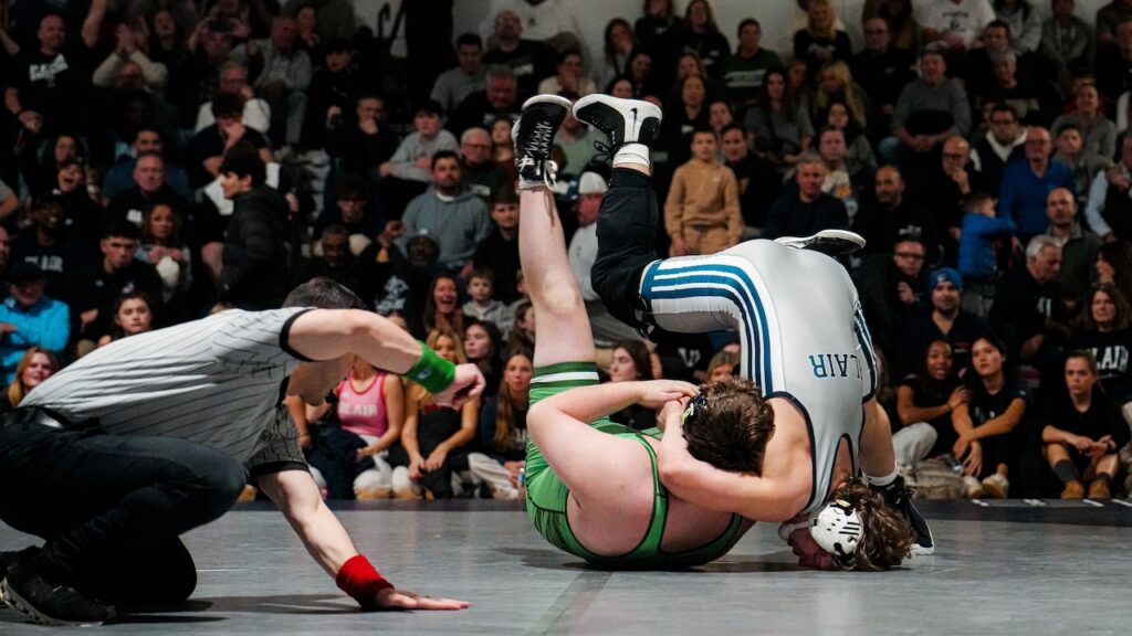 Wrestling: Results, recaps and photos for Friday, Jan. 30