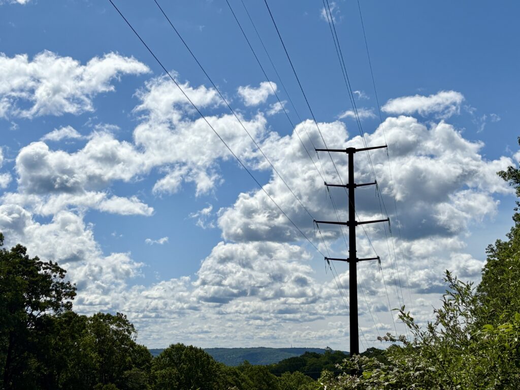 Committees approve bill aimed at power usage of data centers Committees approve bill aimed at power usage of data centers