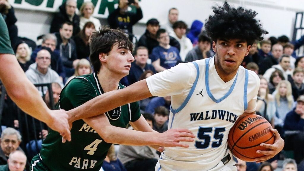 Miccinilli leads Waldwick to victory over Passaic Charter – Boys basketball recap Miccinilli leads Waldwick to victory over Passaic Charter - Boys basketball recap
