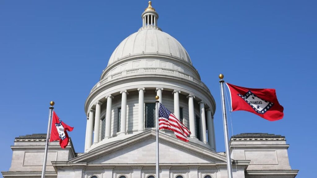 FanDuel and DraftKings Make Deals to Launch in Arkansas