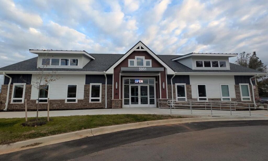 A Helping Hand – VFW A Helping Hand - VFW