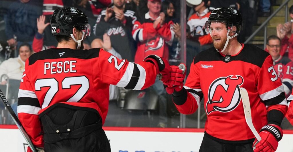 Devils Steamroll Ducks Early, Never Cough Up Lead With Strong Defense in 4-1 Win Devils Steamroll Ducks Early, Never Cough Up Lead With Strong Defense in 4-1 Win