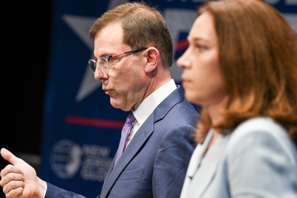 Kean launches blistering new TV ad attacking Bennett’s healthcare career Kean launches blistering new TV ad attacking Bennett's healthcare career