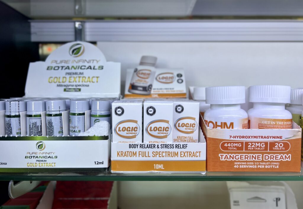 Kratom, 7-OH laws diverge amid the spread of potent synthetic products Liquid kratom extracts and capsules containing 7-OH are displayed for sale at a smoke shop in Buffalo, N.Y. A growing market is prompting state lawmakers to reconsider how the substance should be regulated. (Photo by Amanda Watford/Stateline)