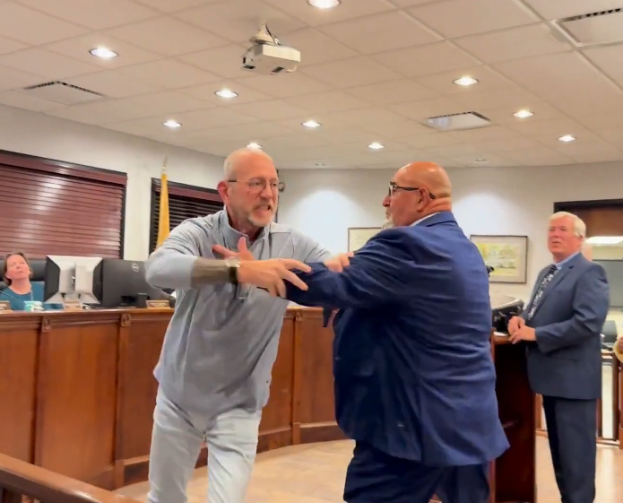 Pemberton mayor charges at critic during chaotic council meeting Pemberton mayor charges at critic during chaotic council meeting