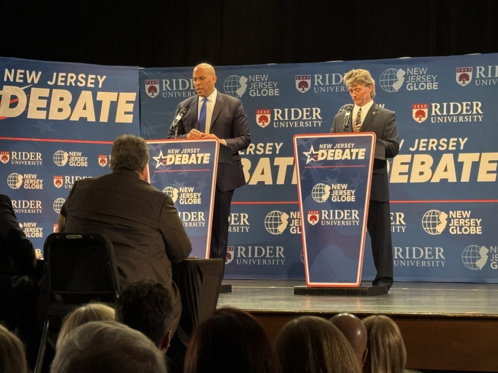 Senate candidates Booker and Murphy clash over Iran War in Globe debate Senate candidates Booker and Murphy clash over Iran War in Globe debate