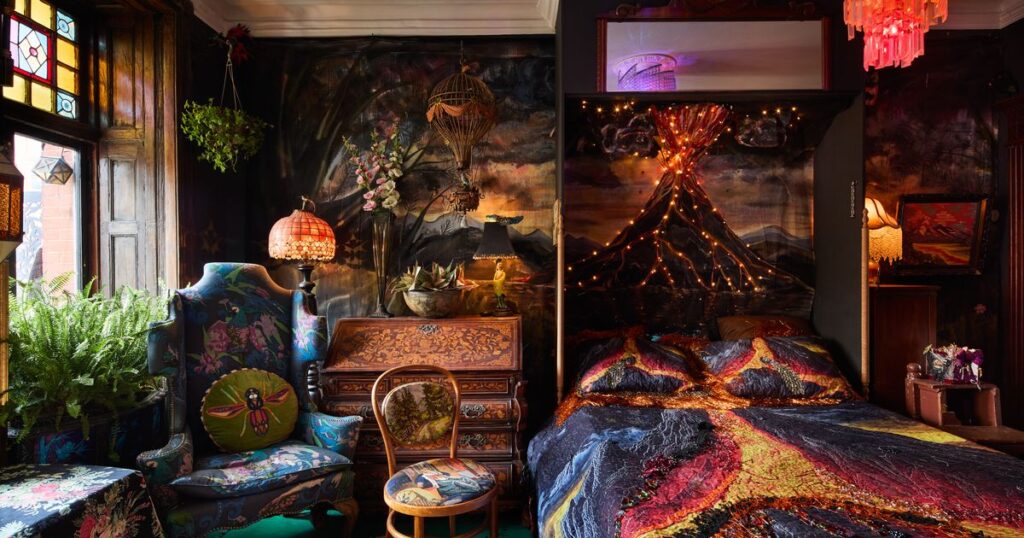 The Hotel Chelsea, Two Ways